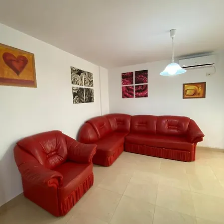 דירה Apartament Rares 2 *