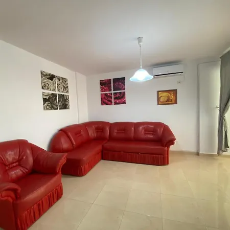 Apartament Rares 2 *